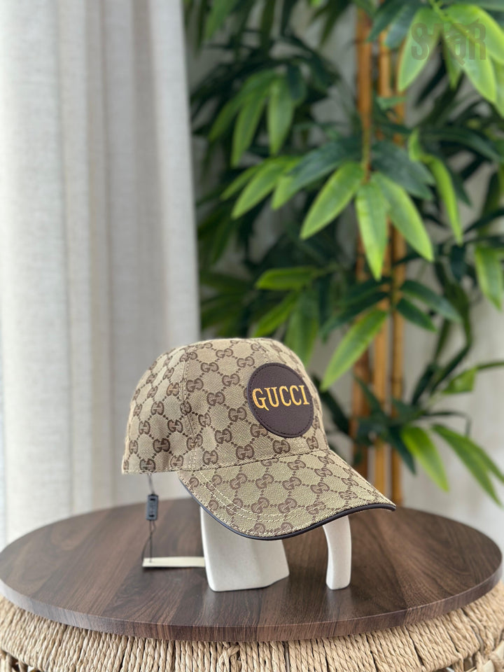 Gucci Jumbo GG Canvas Baseball Hat (Camel/Ebony)