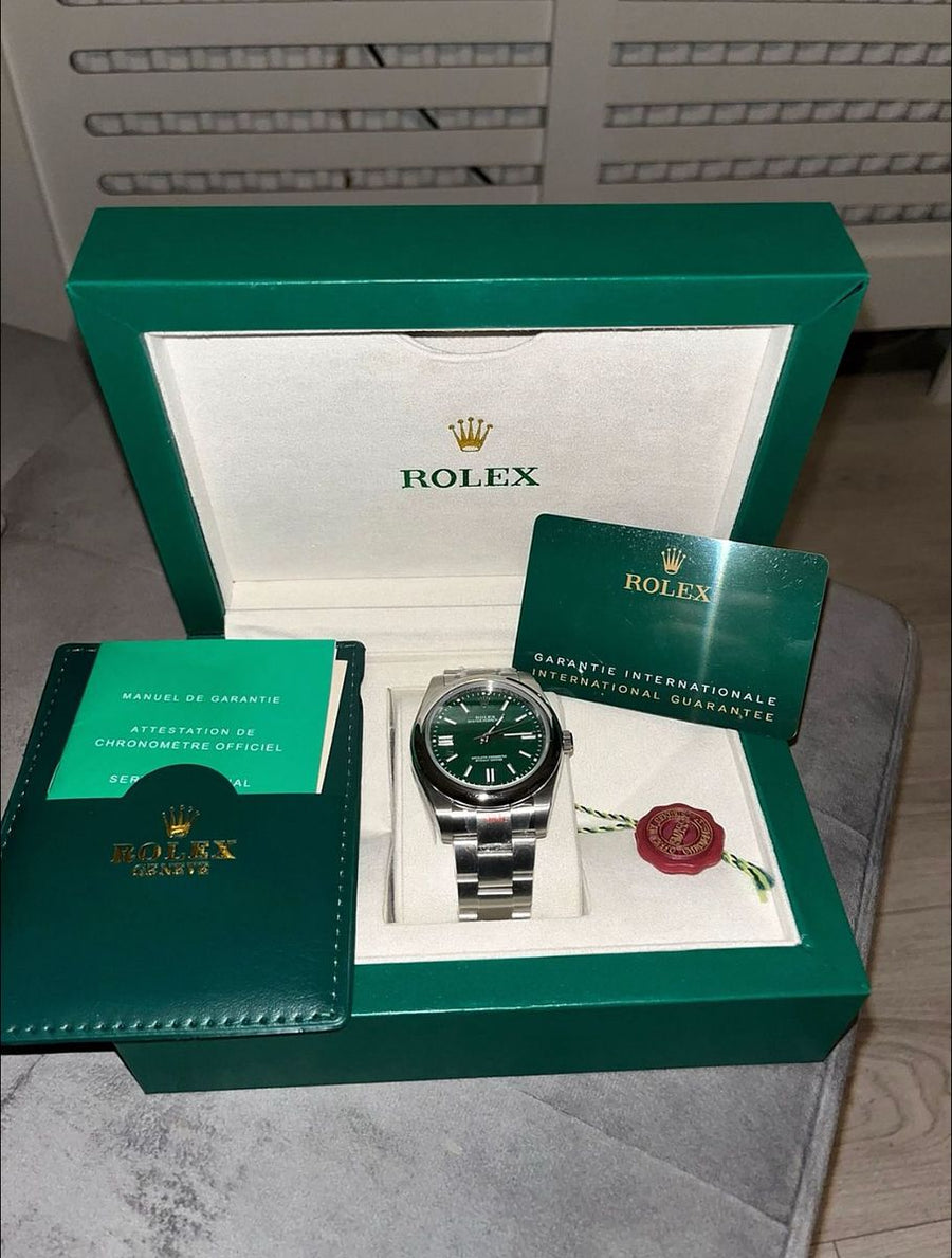 Rolex Datejust 36 (White Mother-of-Pearl Diamond Dial, Two-Tone Oystersteel and Yellow Gold)