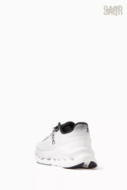 On Cloud | Cloudtilt Low-Top Sneakers – Product Image 3