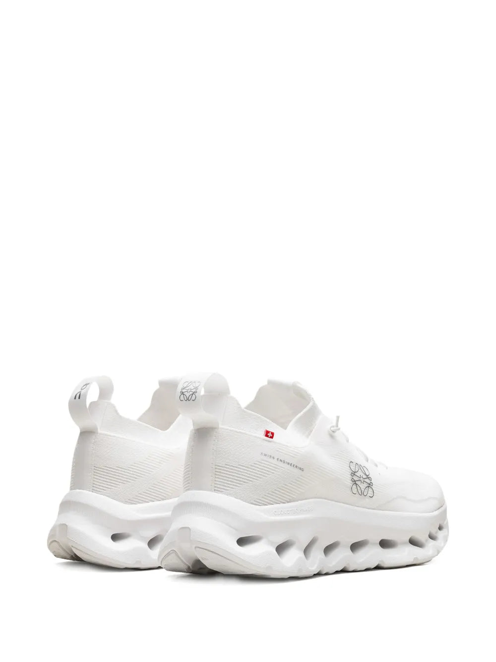 LOEWE x On Cloudtilt – White