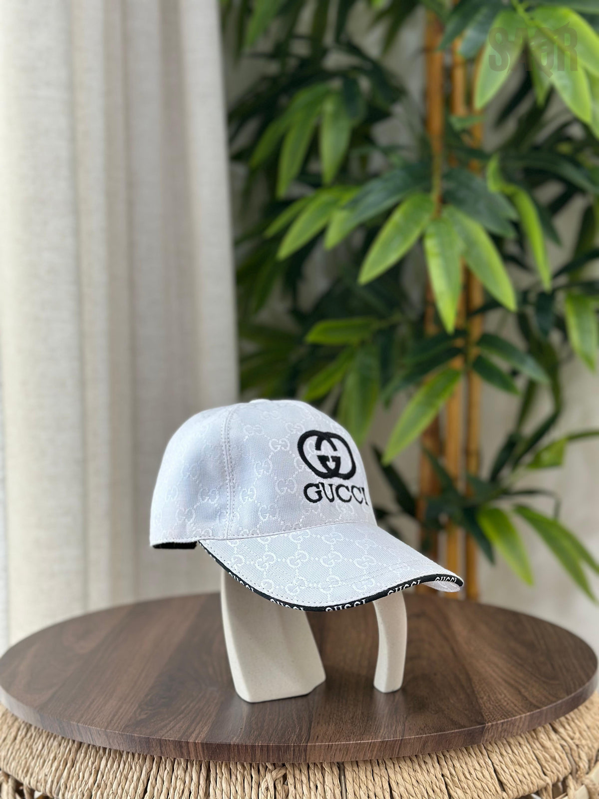 Gucci GG Canvas Baseball Hat with Miniature Double G (Beige/Ebony)