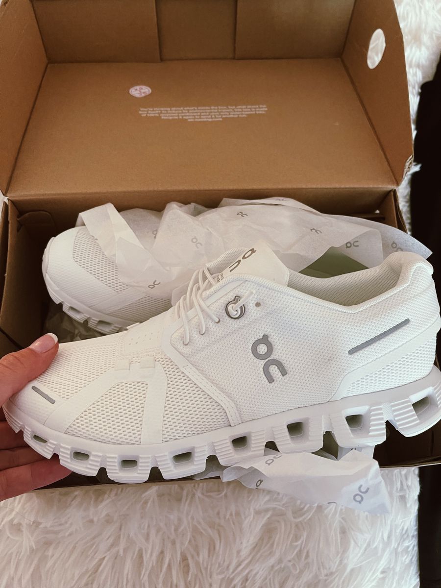 LOEWE x On Cloudtilt – White