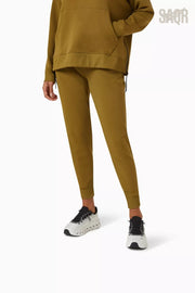 On Cloud | Cloudtilt Low-Top Sneakers – Product Image 4