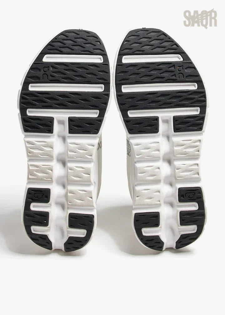 On Cloud | Cloudtilt 2 Loewe Sneakers – Sand / White – Product Image 4