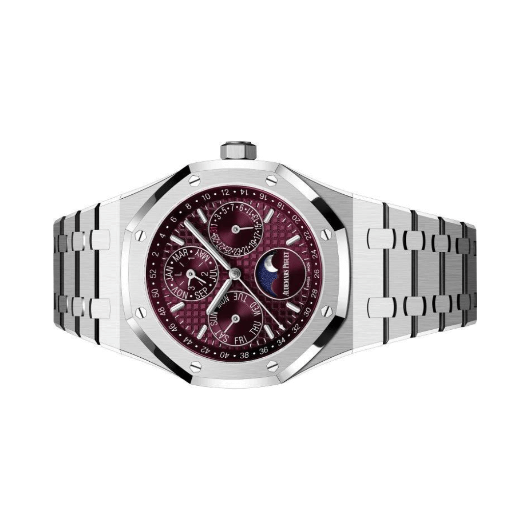 Audemars Piguet | Royal Oak Silver Red Dial