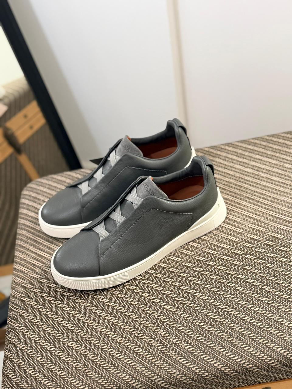 ZEGNA Triple Stitch™ Leather Sneakers – Slate Grey