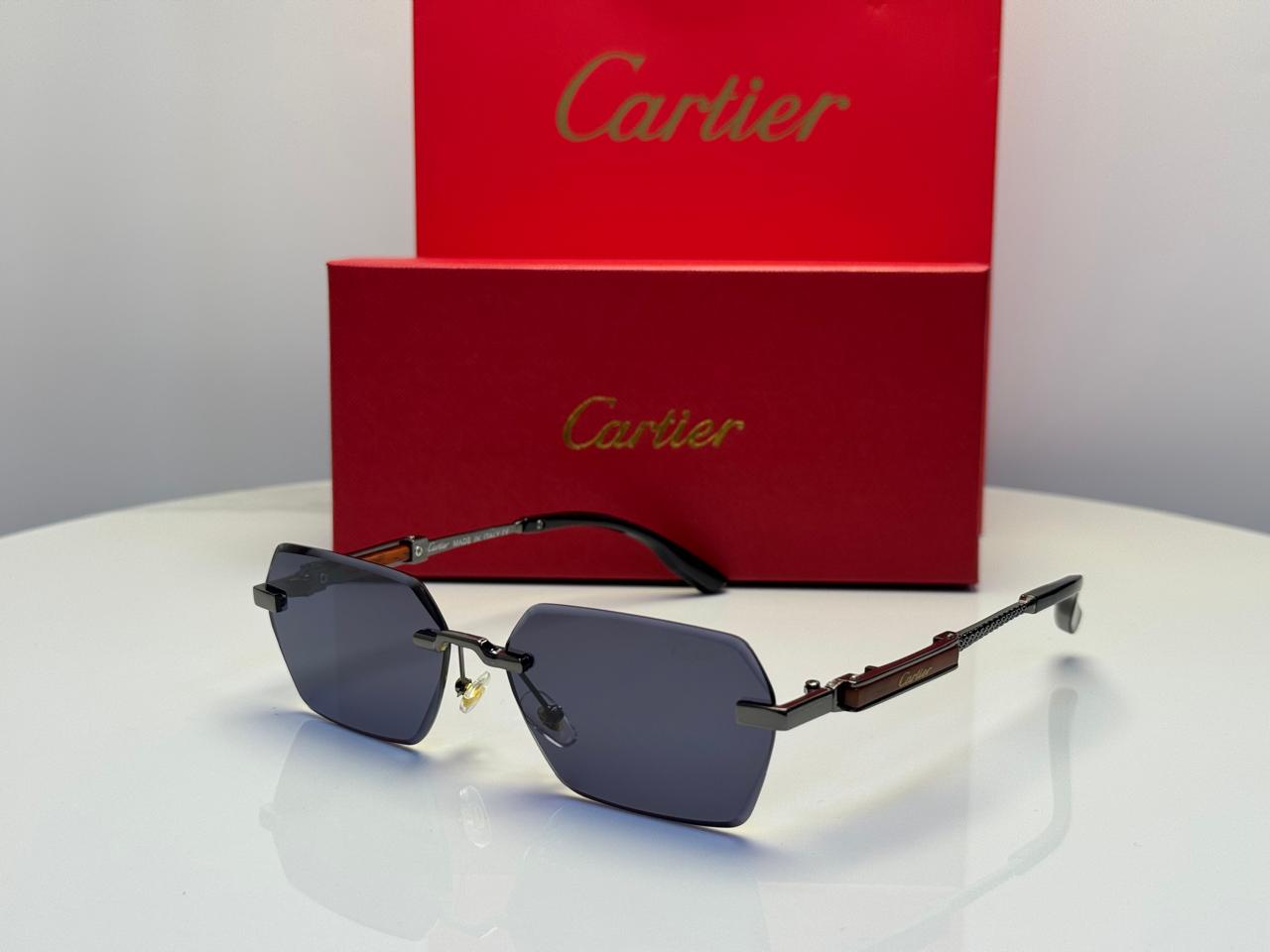 Cartier Panthère de Cartier Rectangular Sunglasses (Gold/Red)