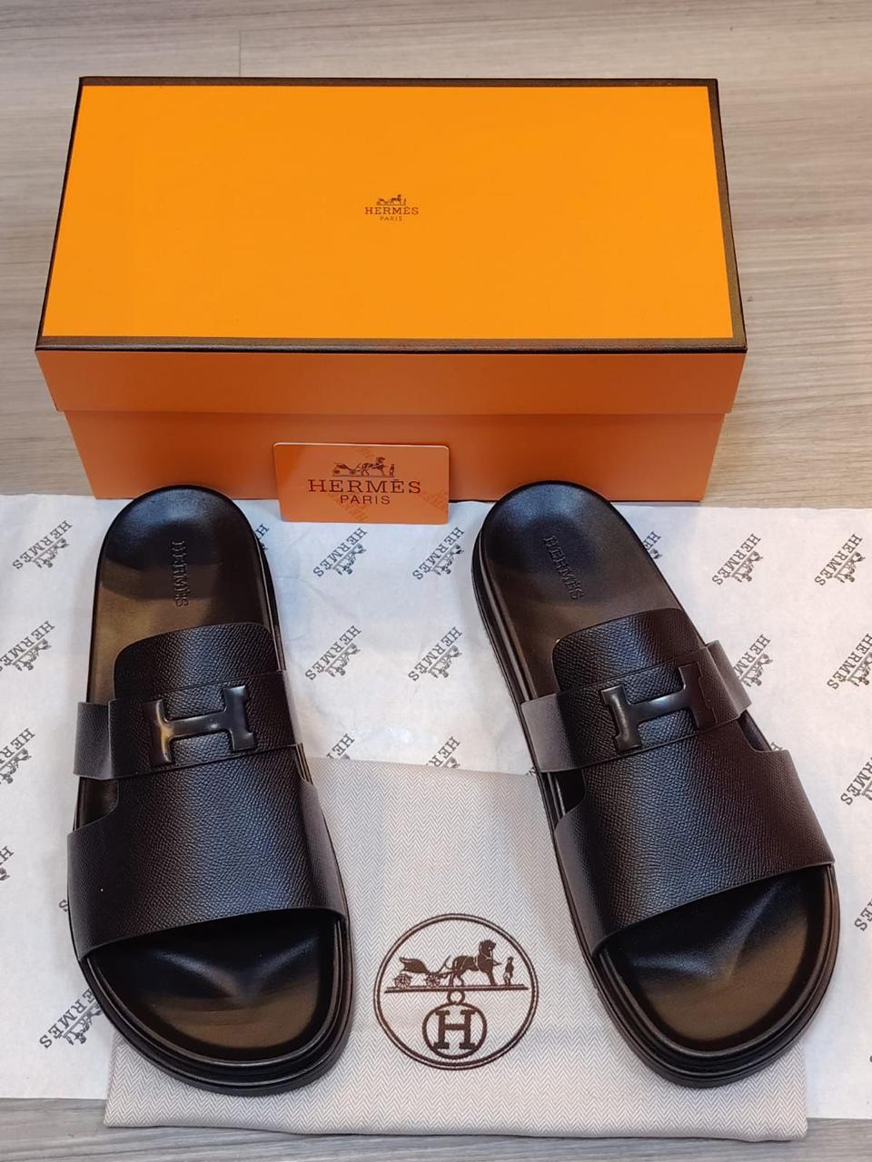 Hermès Chypre Sandal (Gris Étain / Noir)