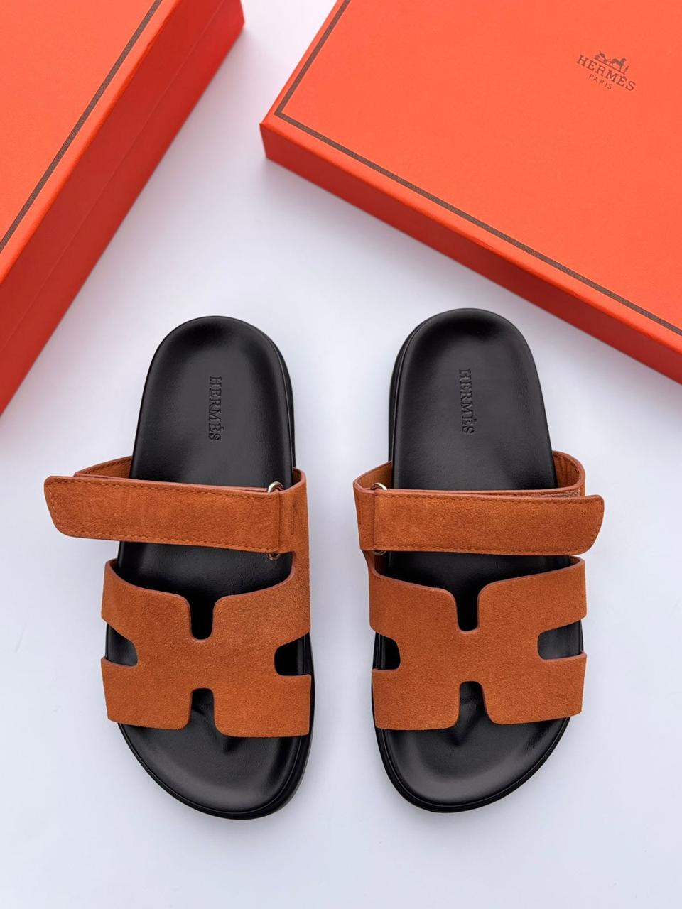 Hermès Chypre Sandal (Beige Deauville)