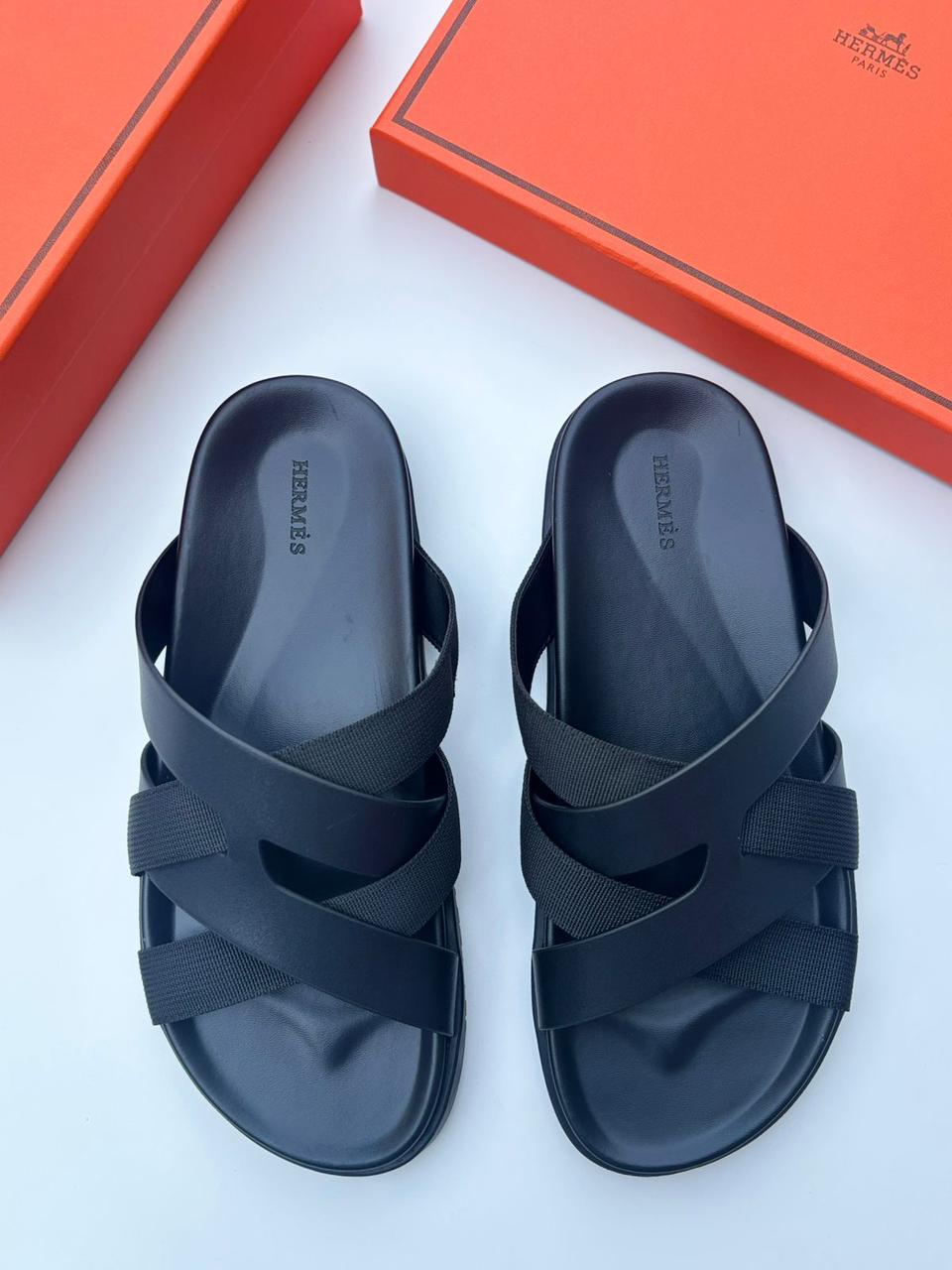 Hermès Chypre Sandal (Noir)
