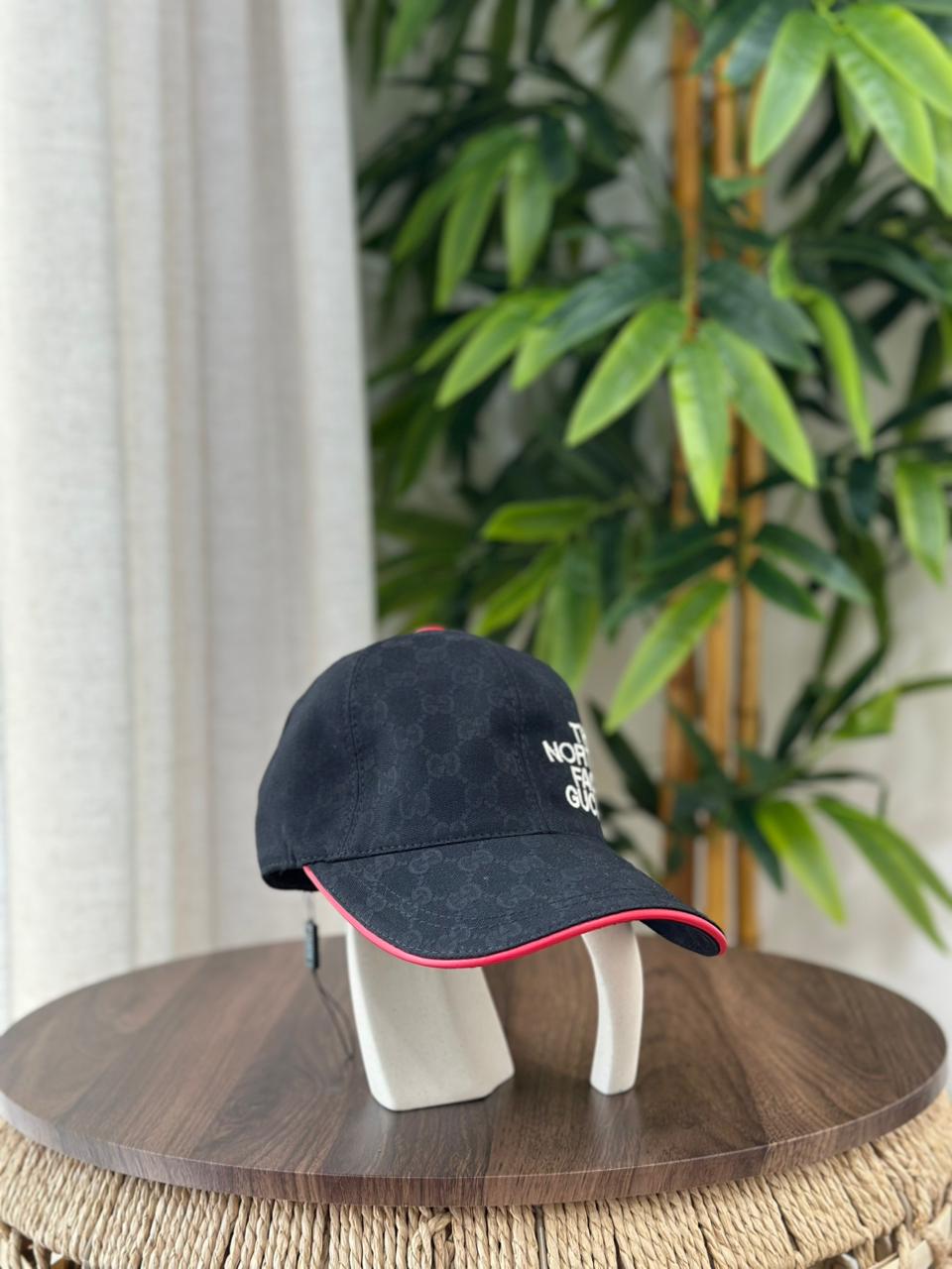 Gucci GG Canvas Baseball Hat with Leather Brim (Black on Black)