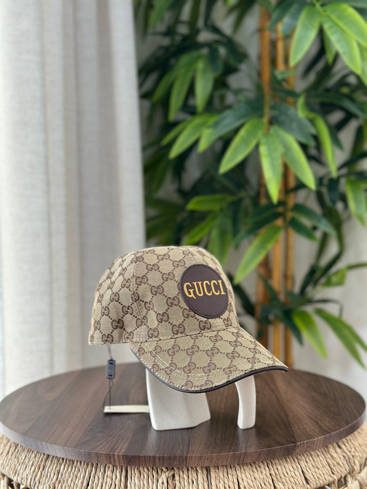 Gucci Jumbo GG Canvas Baseball Hat (Camel/Ebony)