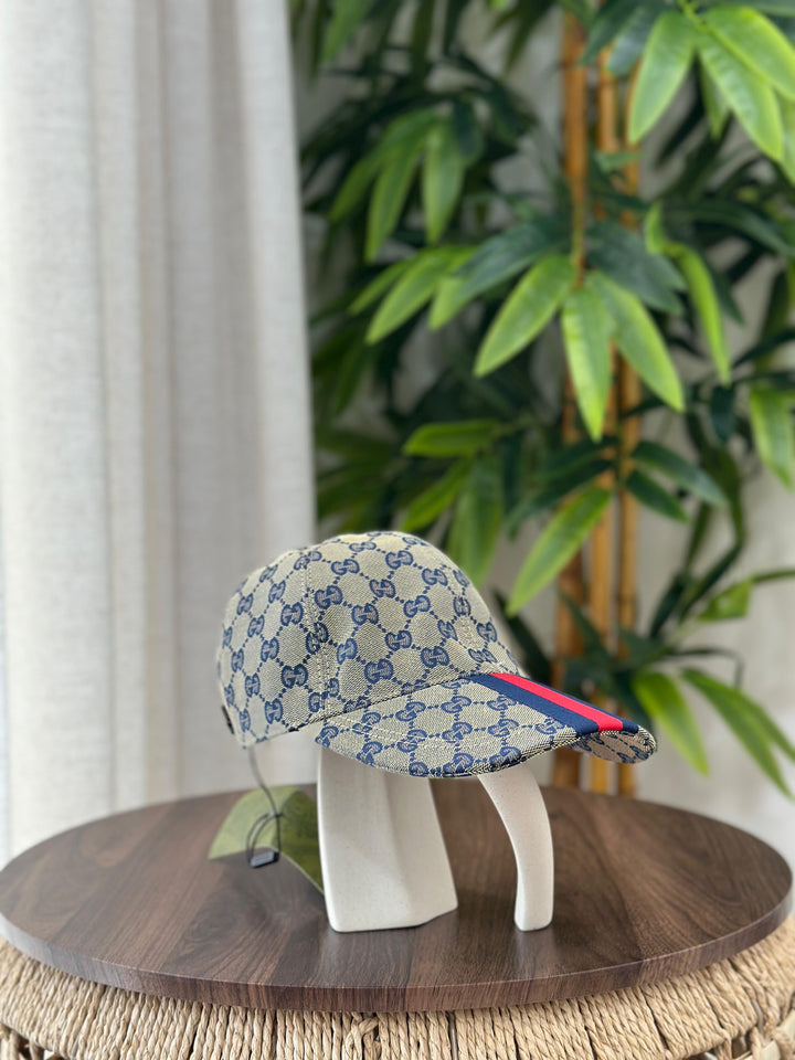 Gucci GG Supreme Canvas Baseball Hat with Double G (Beige/Ebony)