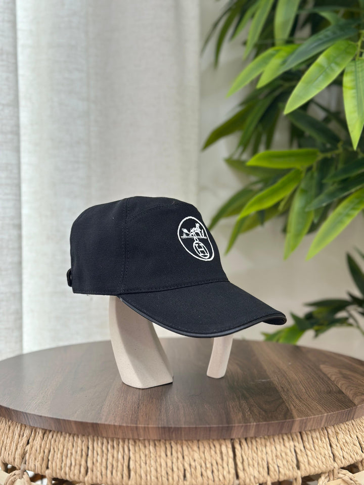 Hermès Serena "H" Couronne Cap (Orange/Noir)