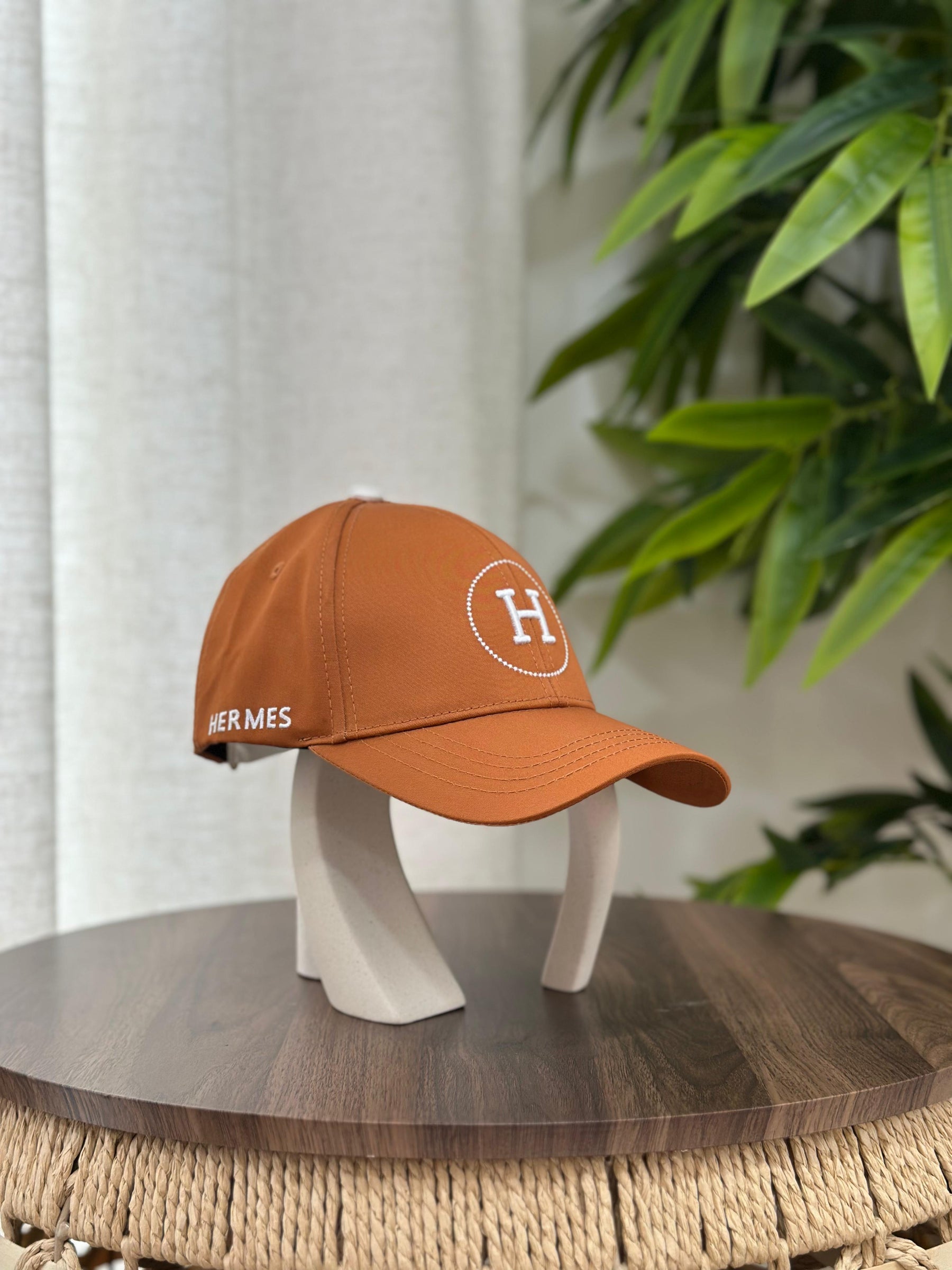 Hermès Nevada "H" Cap (Noir/Orange)