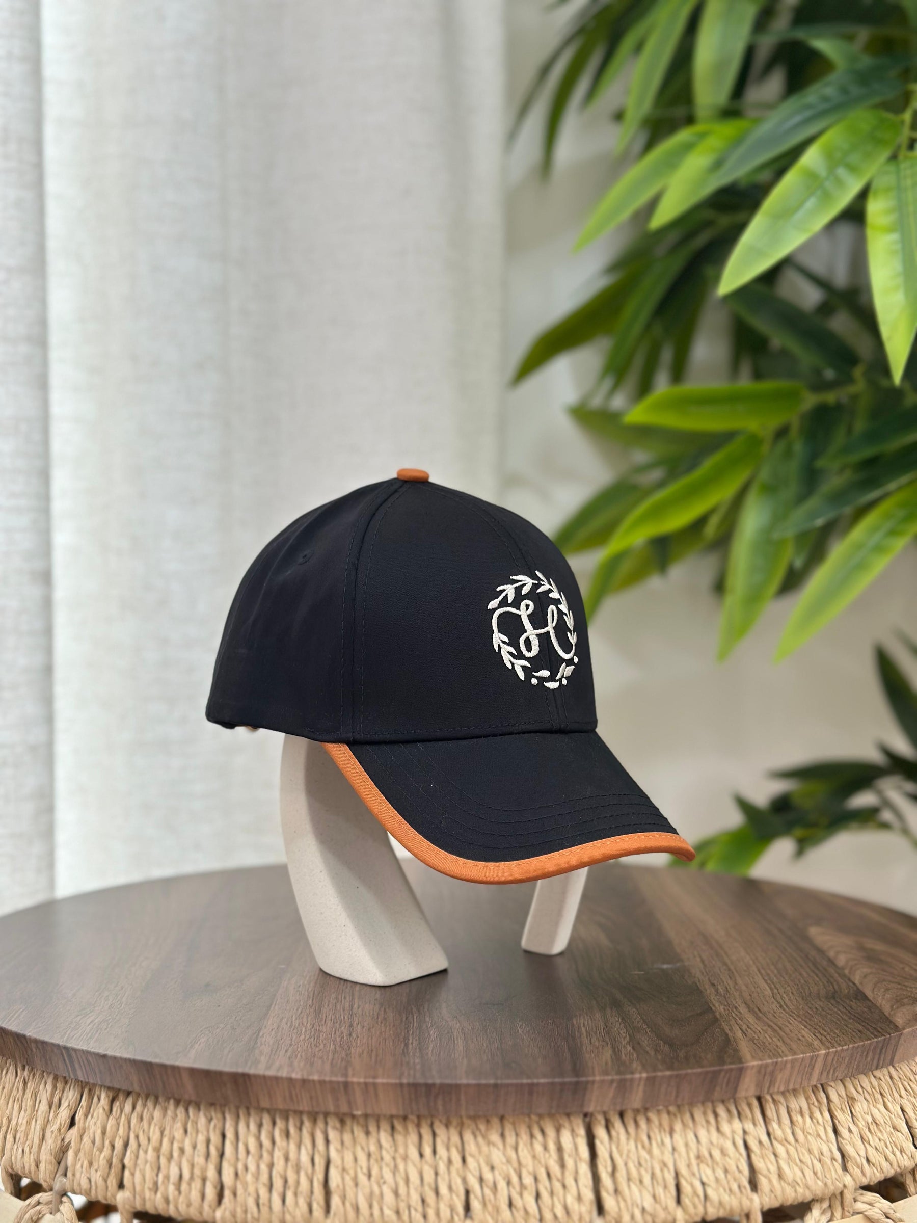 Hermès Nevada "H" Cap (Off-White/Marine)