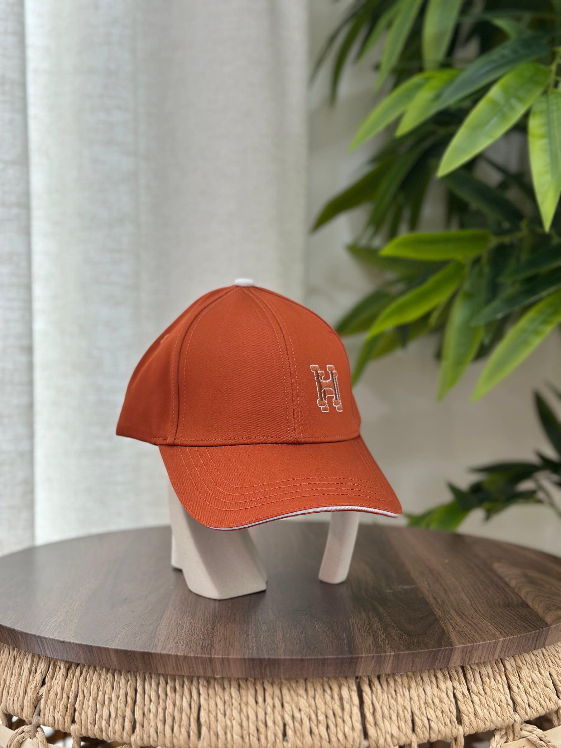 Hermès Nevada Baseball Cap (Black/Red)