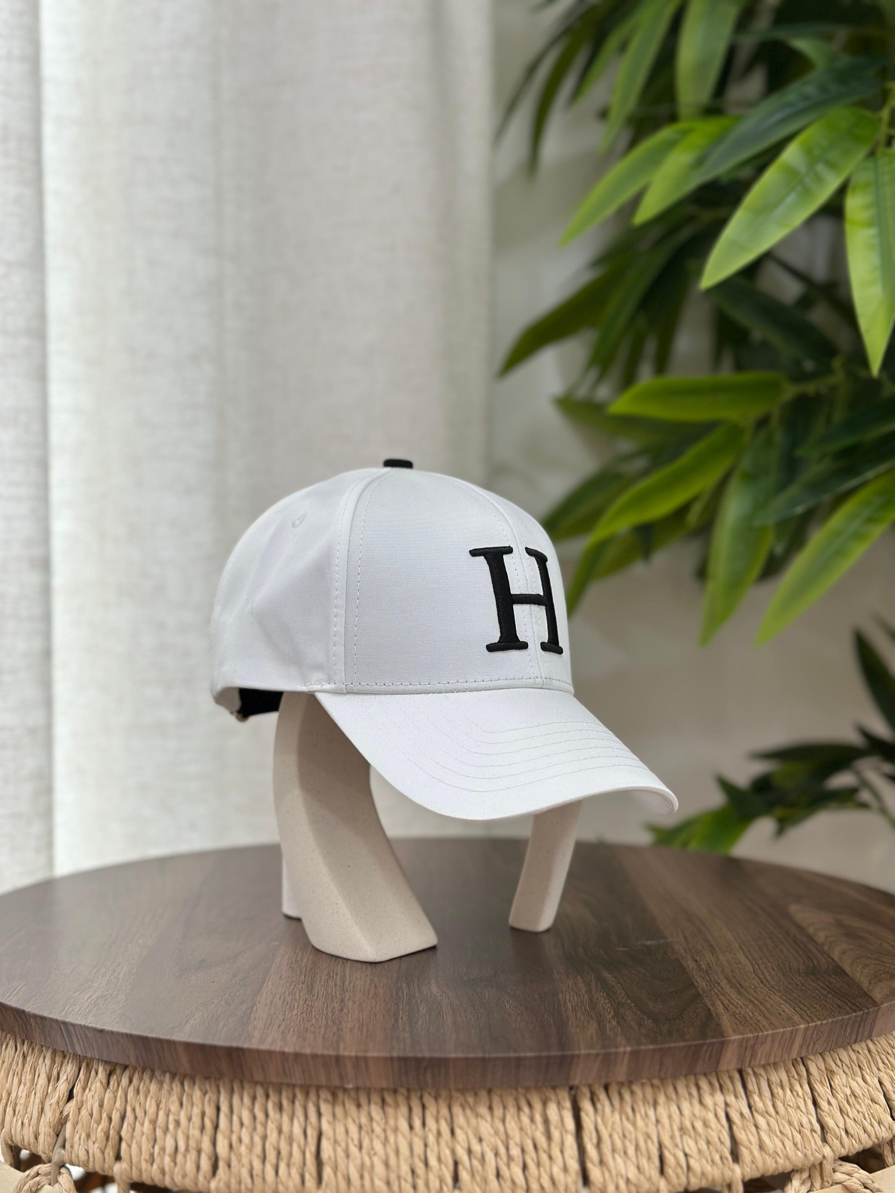 Hermès Davis Baseball Cap (White/Brown)