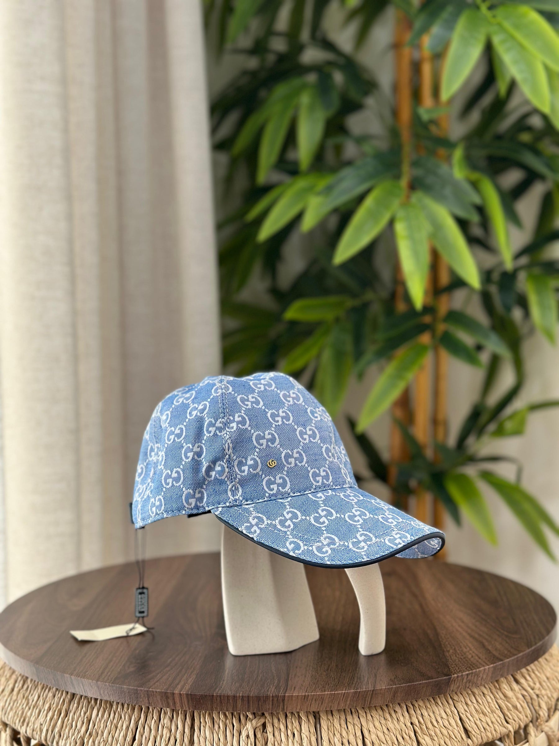 Gucci Jumbo GG Denim Baseball Hat (Dark Blue/Ivory)