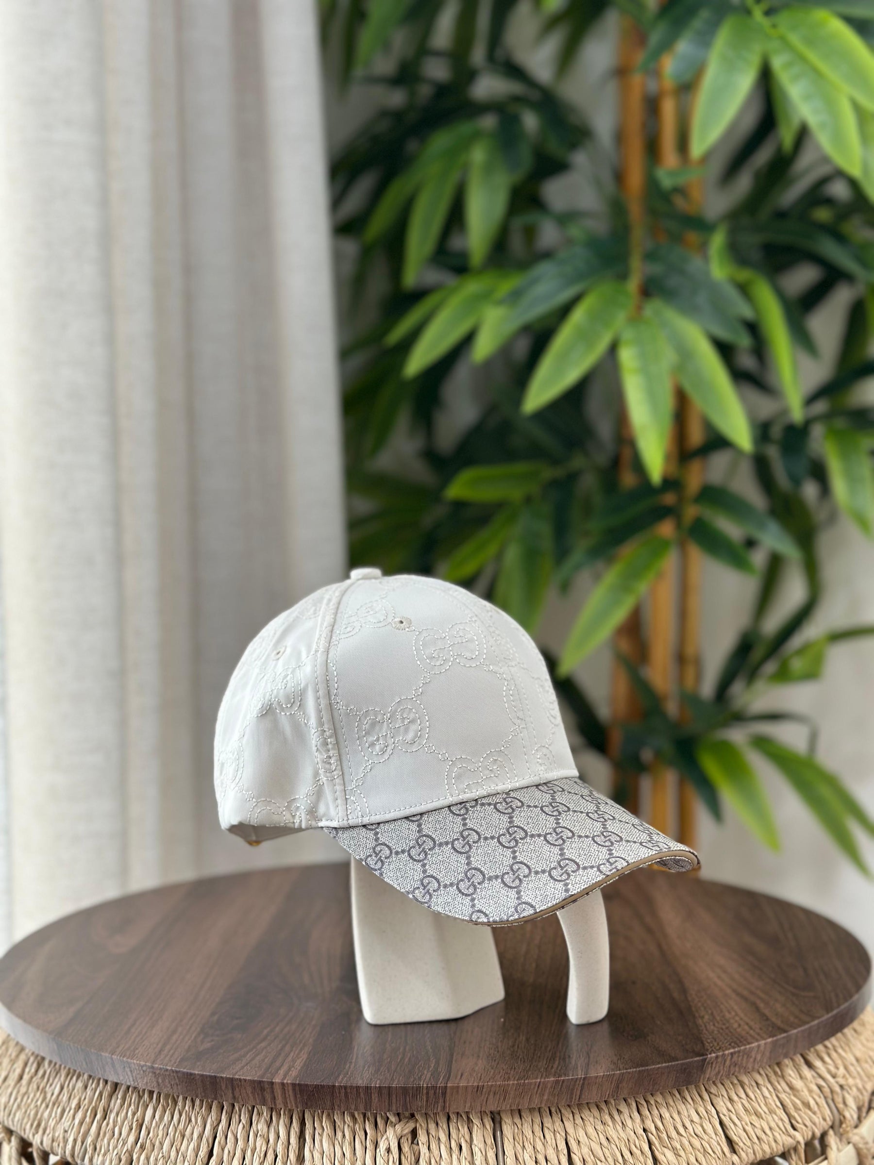 Gucci Jumbo GG Canvas Baseball Hat (Brown/Tan)