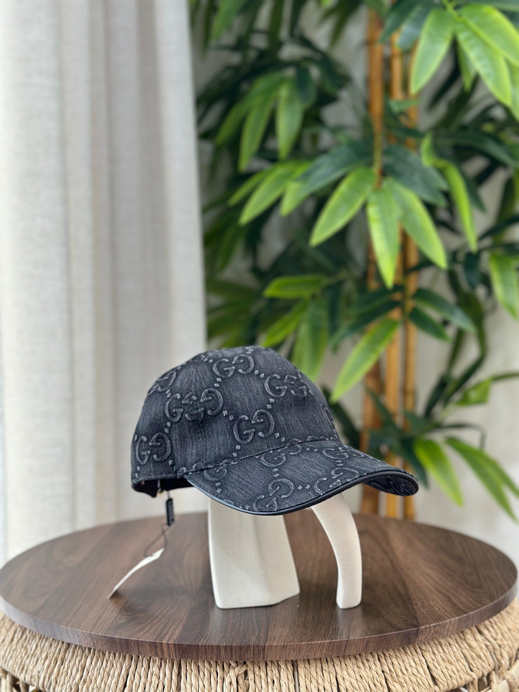 Gucci GG Canvas Baseball Hat (Blue/Grey)