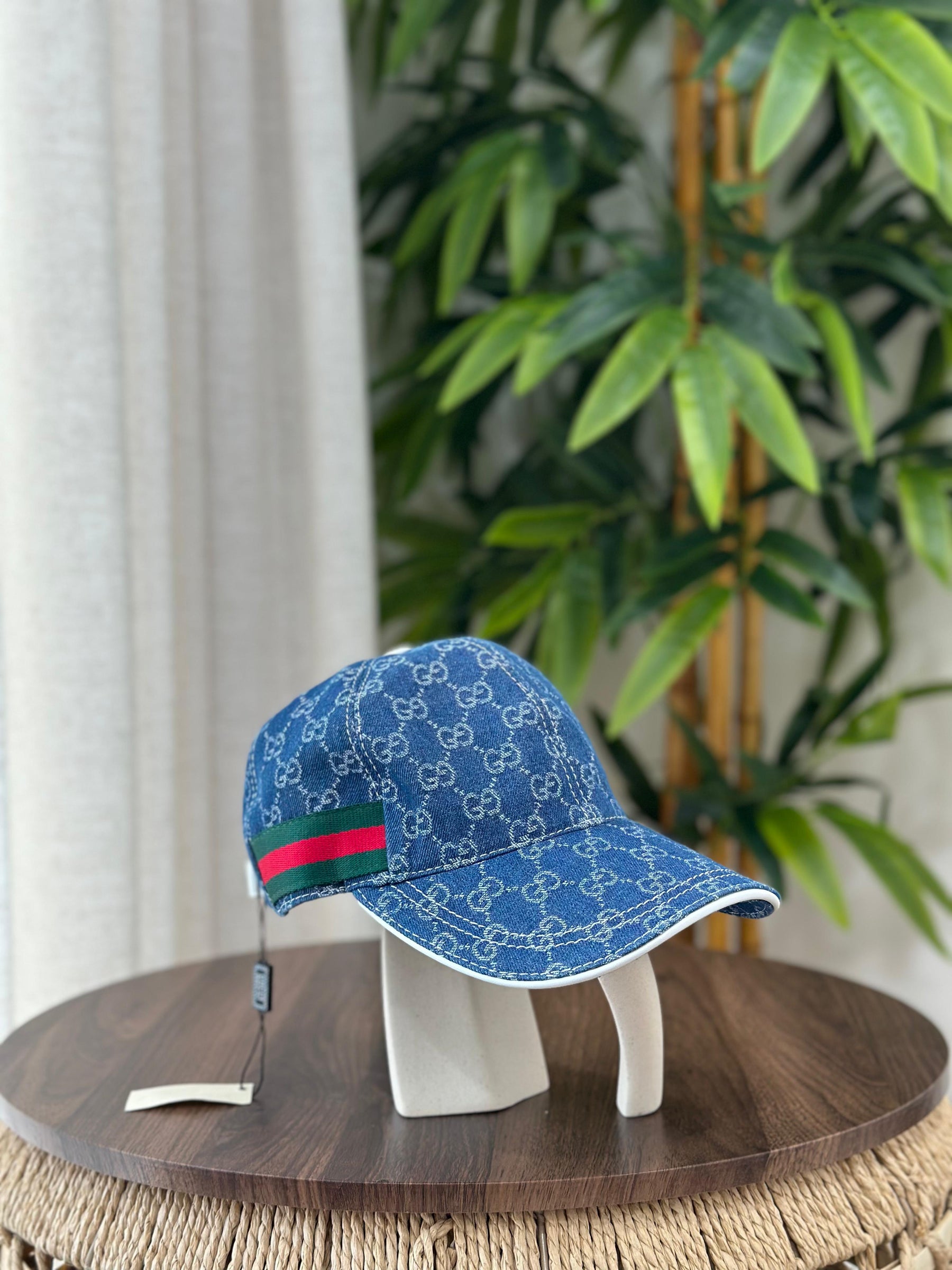 Gucci GG Canvas Baseball Hat with Double G (Beige/Ebony)