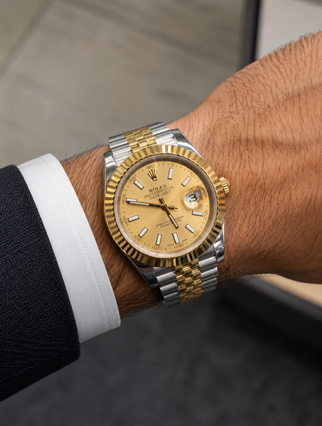 Rolex Datejust 41 Two-Tone Yellow Gold/Oystersteel (Golden Fluted Motif Dial)