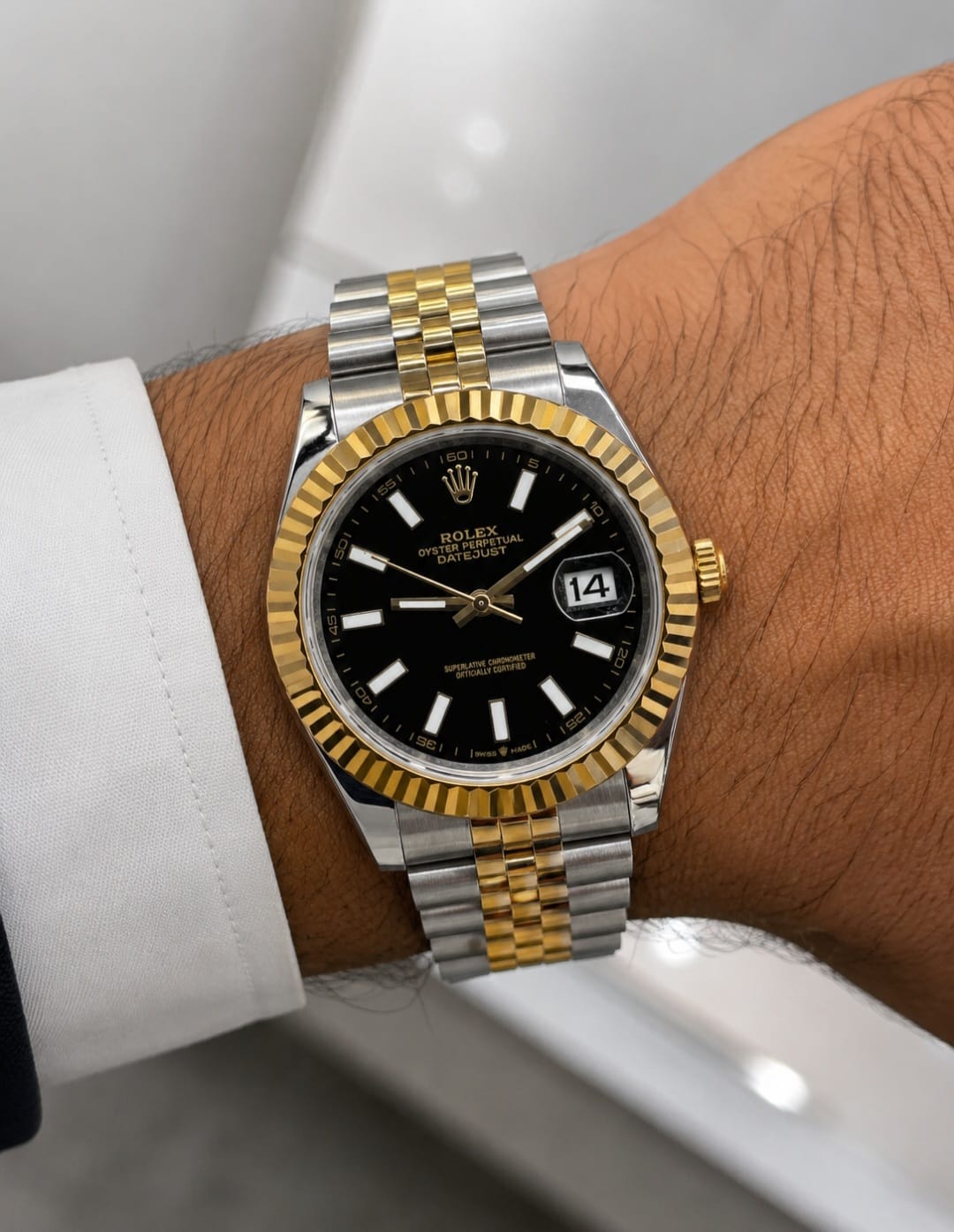 Rolex Datejust 41 Oystersteel and White Gold (White Mother-of-Pearl Dial)