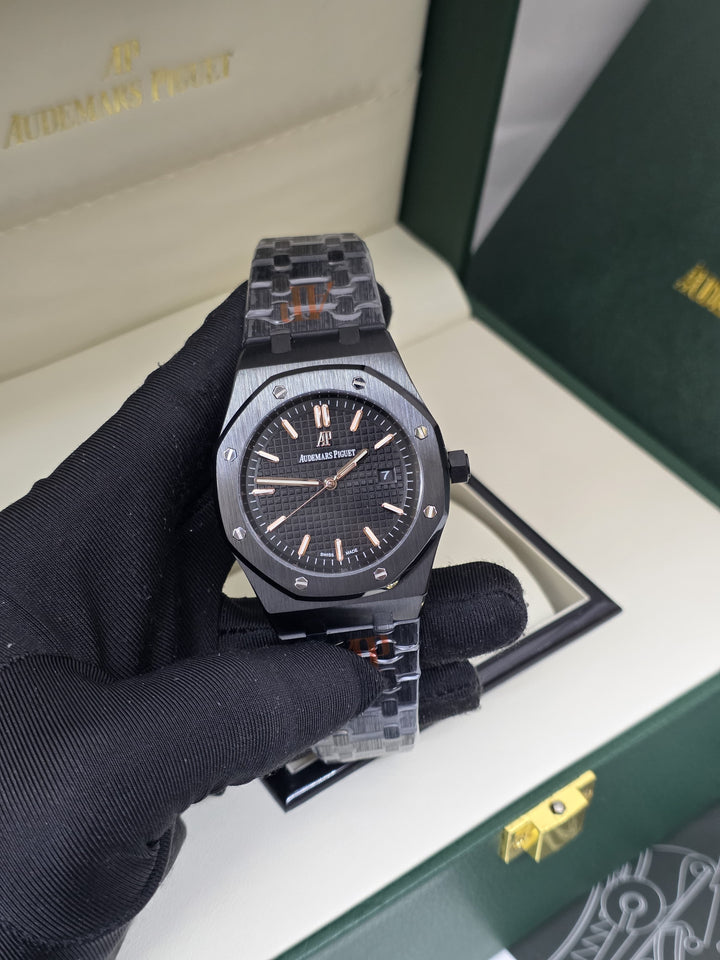 Audemars Piguet Royal Oak Selfwinding (Black Dial)