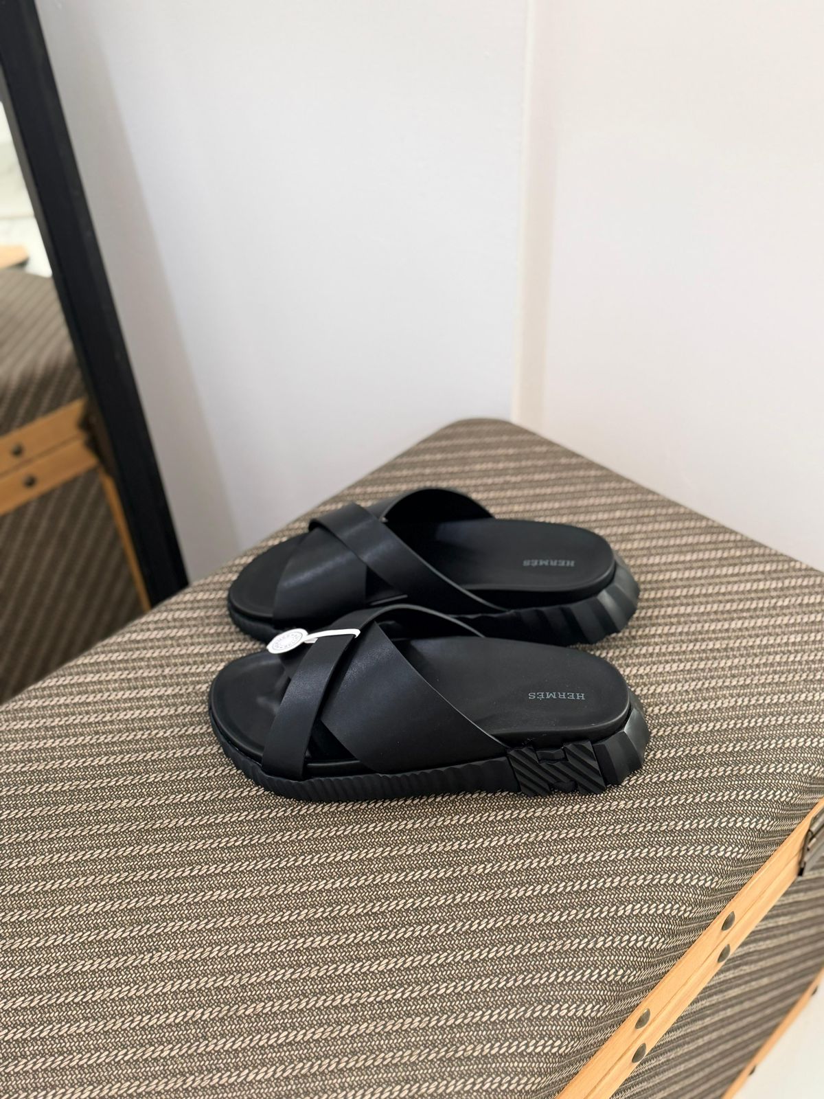Hermès Electro Sandal (Gold / White)