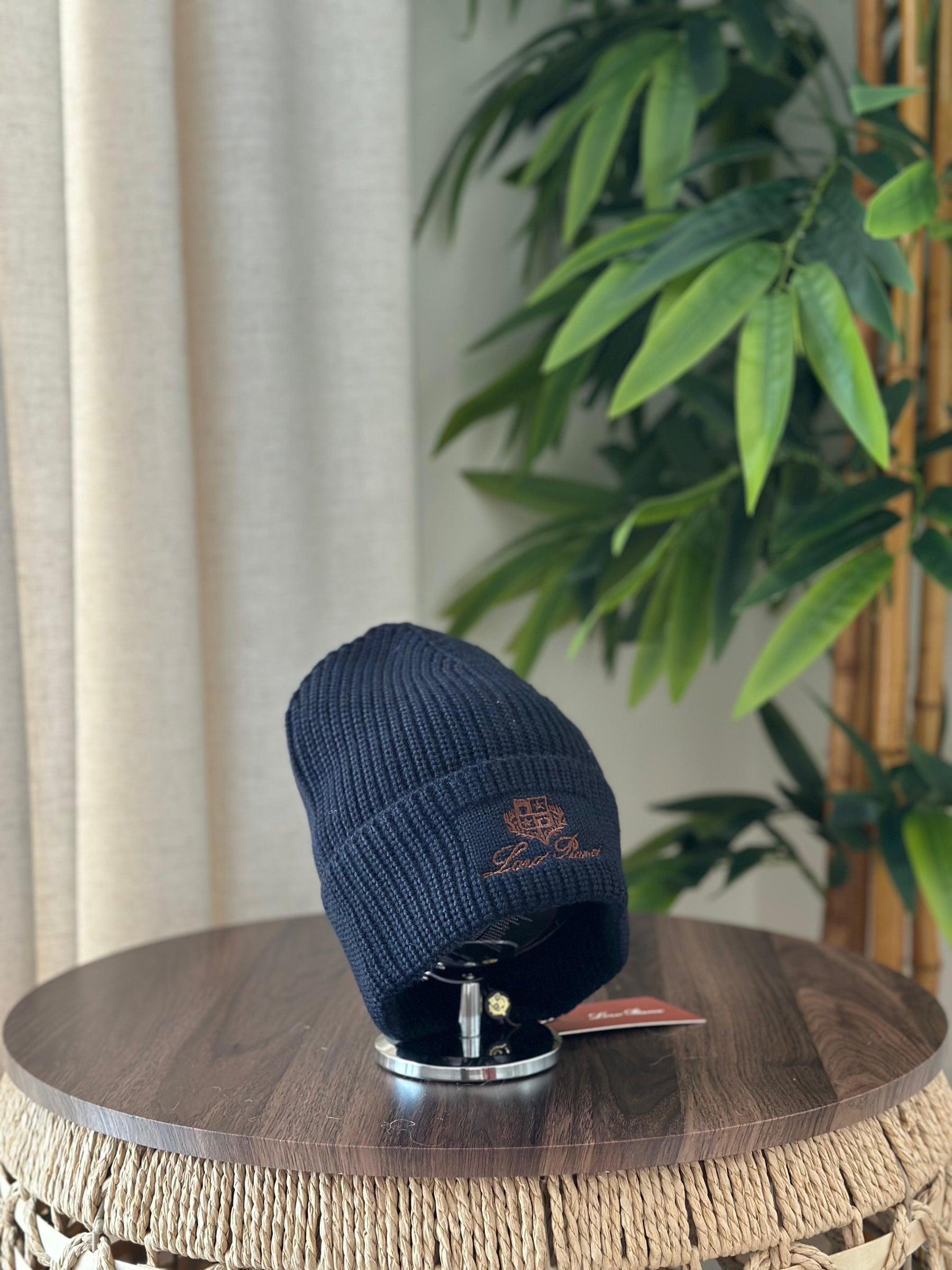 Loro Piana Rib-Knit Cashmere Beanie (Grey/Black Embroidery)