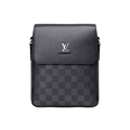 Louis Vuitton Bag | Damier Black