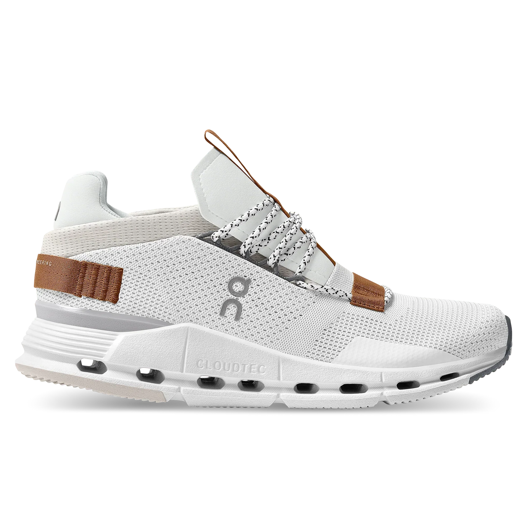 On Running Cloudnova – White / Pearl