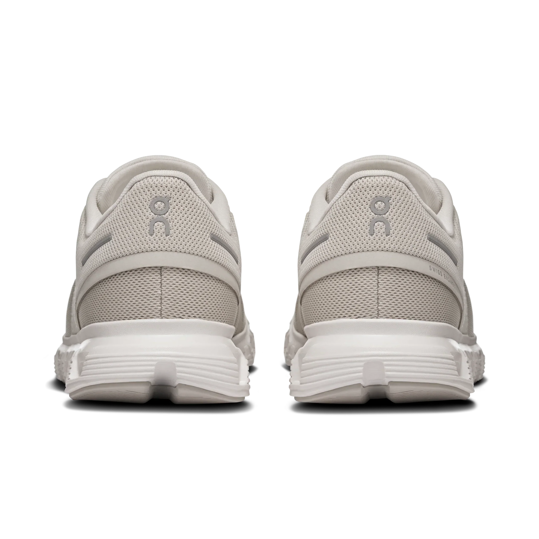 On Running Cloud 6 – Pearl / White