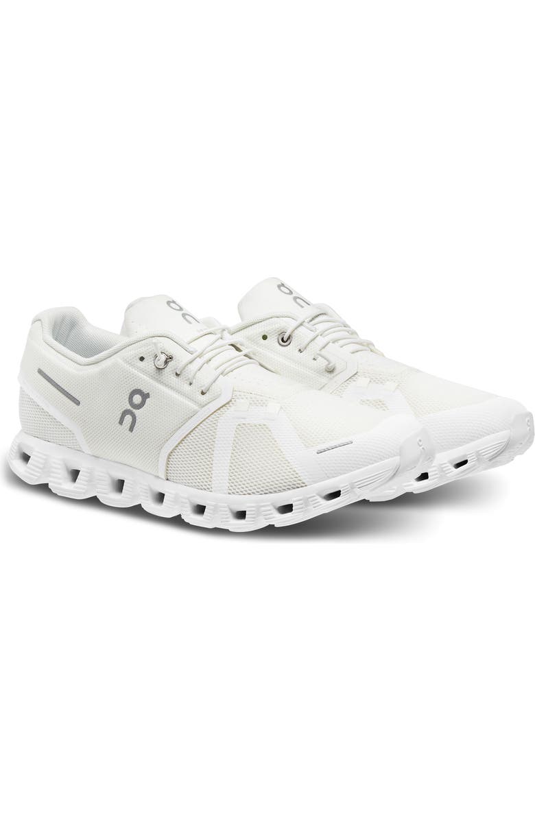 On Running Cloud 5 – Undyed White