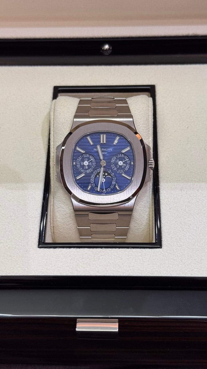 Patek Philippe | Nautilus