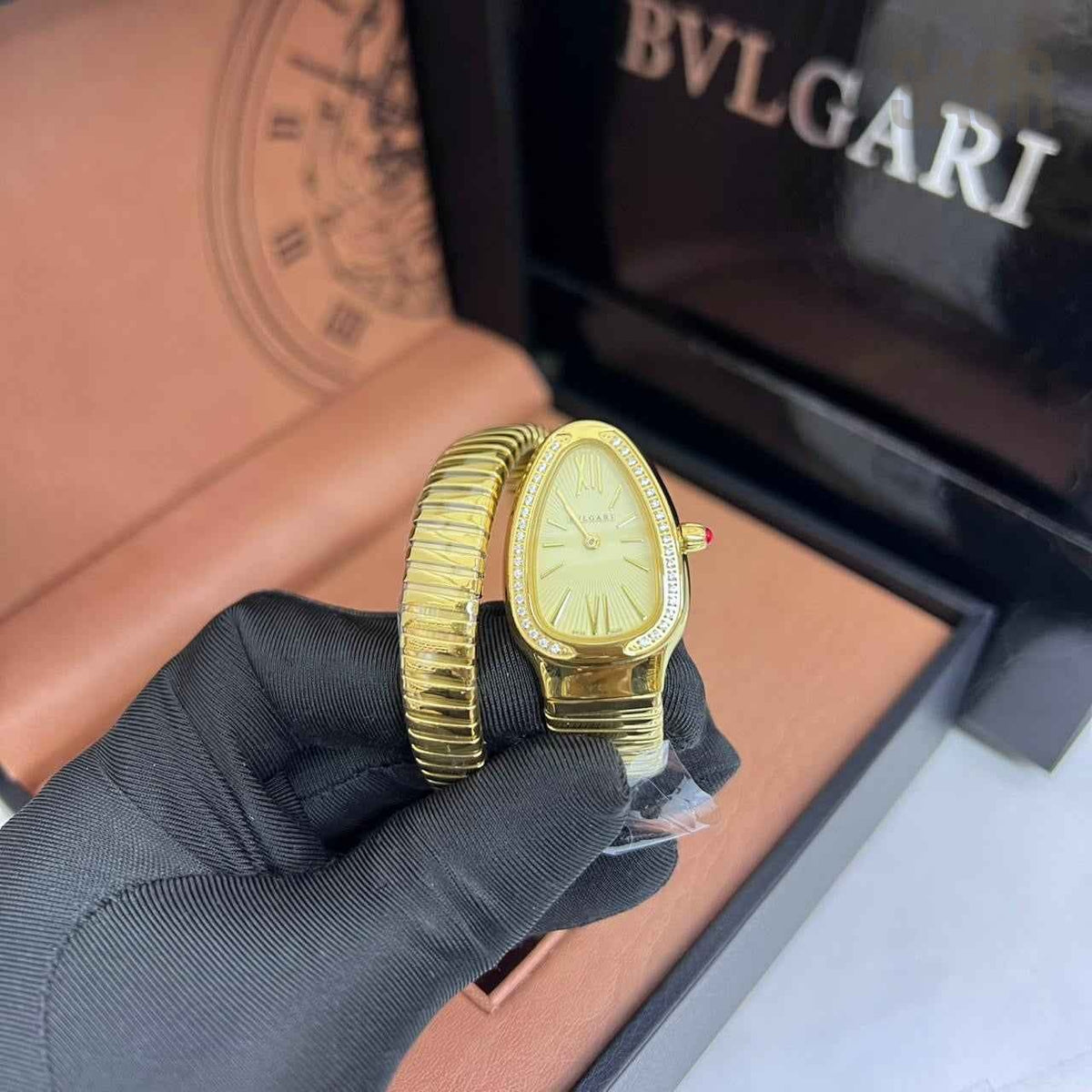 Bvlgari Watch | Serpenti Tubogas Gold Dial
