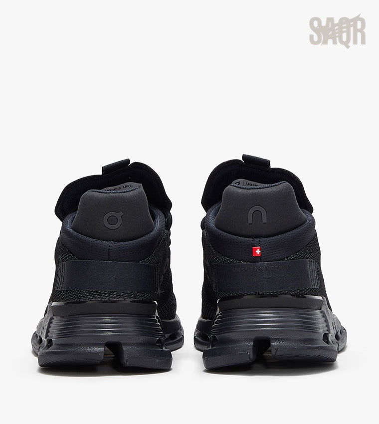On Cloud | Cloudnova Sneakers – Product Image 5