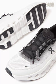 On Cloud | Cloudtilt Low-Top Sneakers – Product Image 2