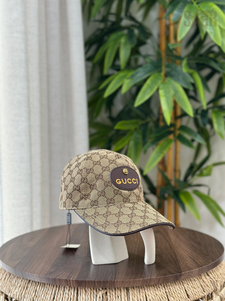 Gucci GG Canvas Baseball Hat with Leather Visor (Beige/Ebony & Tan)