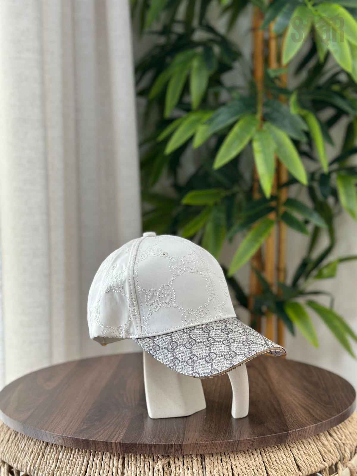 Gucci Jumbo GG Canvas Baseball Hat (Brown/Tan)