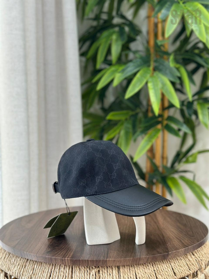 Gucci GG Canvas Baseball Hat with Leather Brim (Black/Grey)