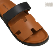 Hermès Chypre Sandals – Naturel H / Noir - View 2