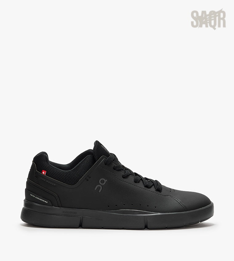 On Cloud | Roger Advantage Sneakers – All Black – Product Image 1