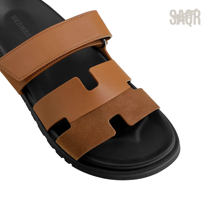 Hermès Chypre Sandals – Naturel H / Noir - View 2