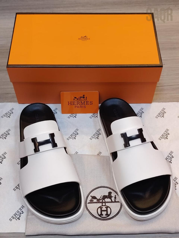 Hermès Chypre Sandal (Bleu Royal / Noir)